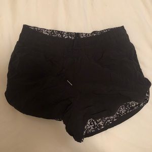 Reversible Lululemon Shorts - 3.5” Inseem